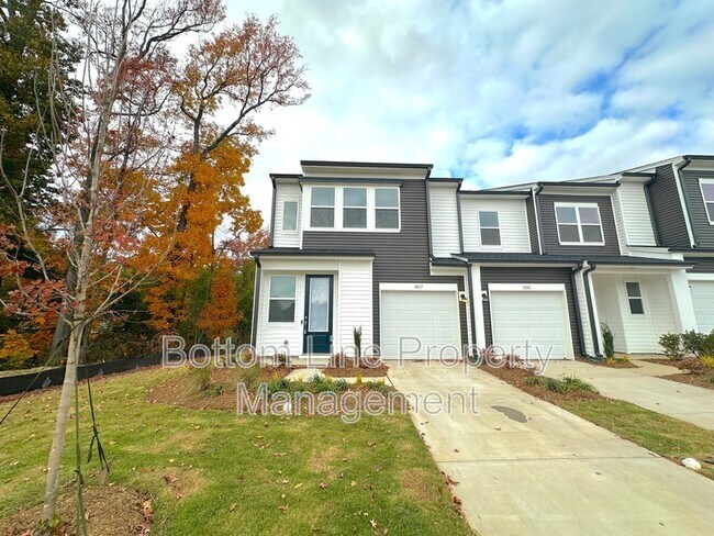 Primary Photo - 3037 Hutton Gdns Ln