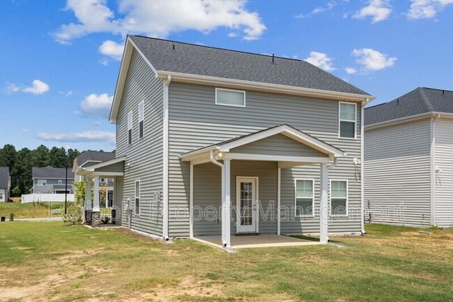 Building Photo - 102 Wicklow Ct