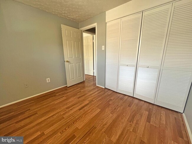 Building Photo - 8104 Willowdale Ct