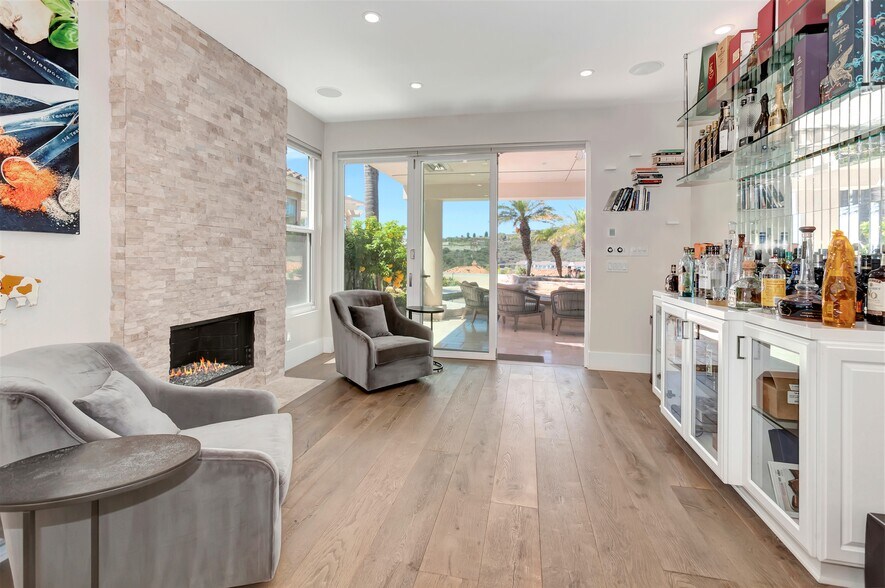Building Photo - 23 Costa Del Sol