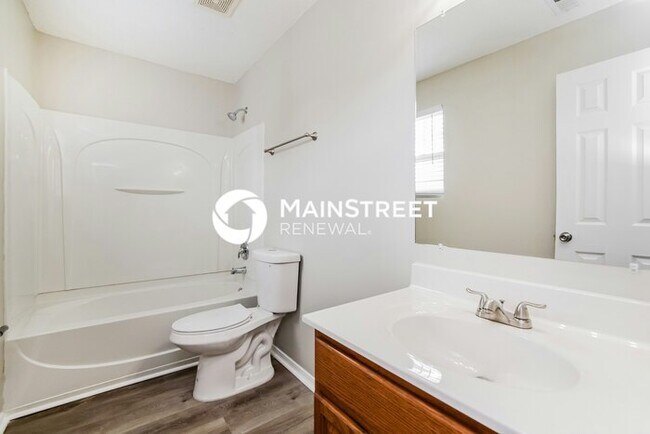 Building Photo - 4 Bedroom Pet-Friendly Home in KNIGHTDALE, NC with Main Street Renewal