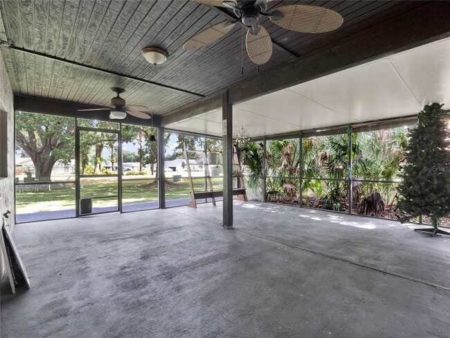 Building Photo - 6673 Doubletrace Ln