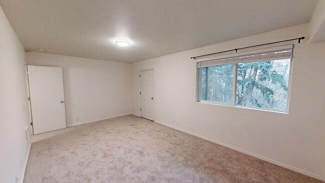 Building Photo - Coming Soon! Dual Master Bedrooms in a Lig...