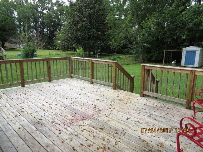 Building Photo - Charming 3 bedroom house for rent August 6, 2026, w/ a garage and privacy fenced back yard for $1...