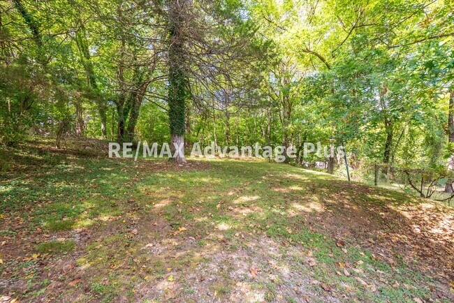 Building Photo - 3 Bedroom 2 Bath in Farmville!