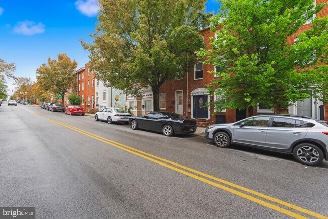Building Photo - 1811 E Pratt St