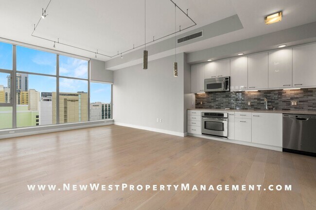 Building Photo - Sunny East Village 2-Bedroom at Alta! Smal...