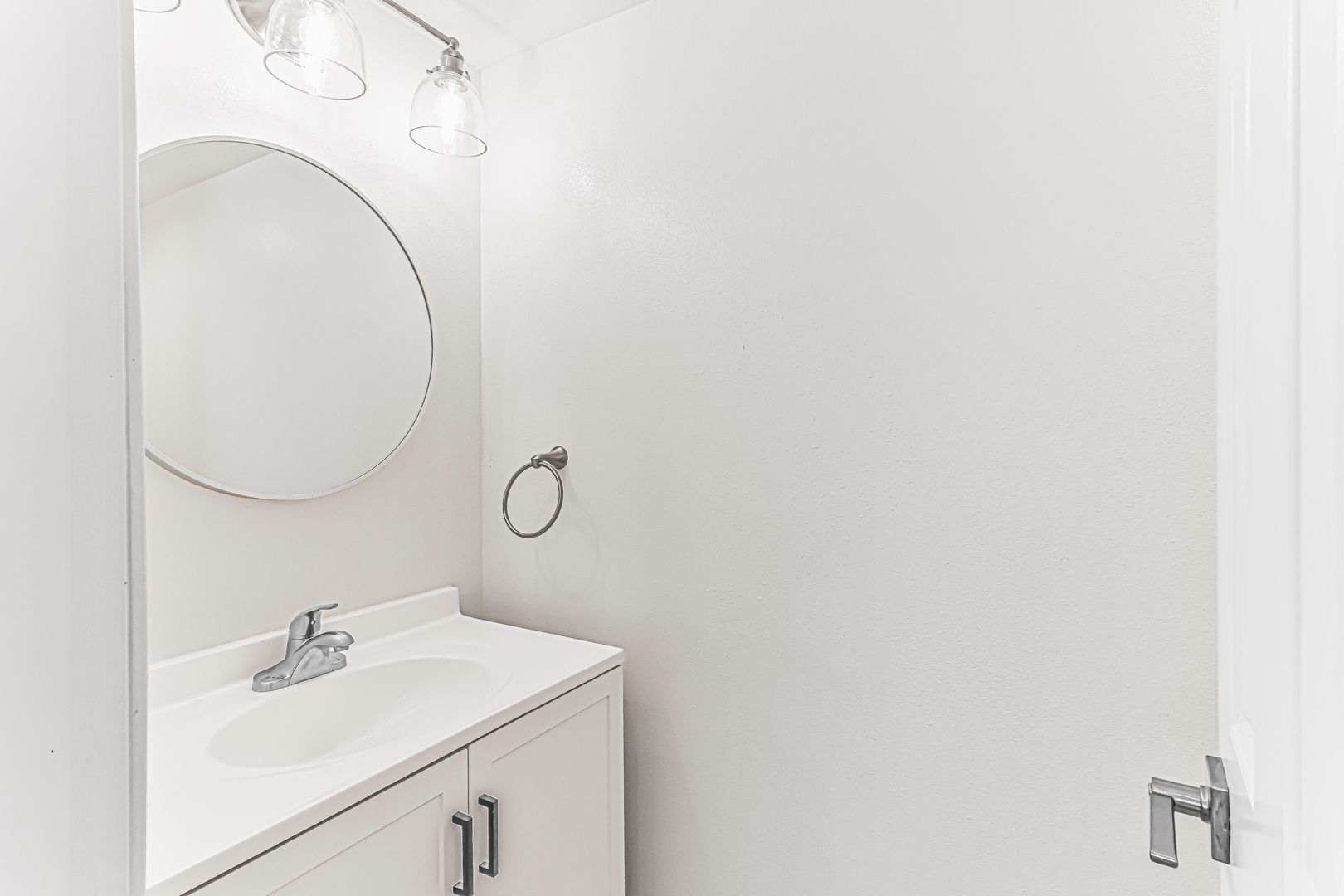 Building Photo - 402 California St