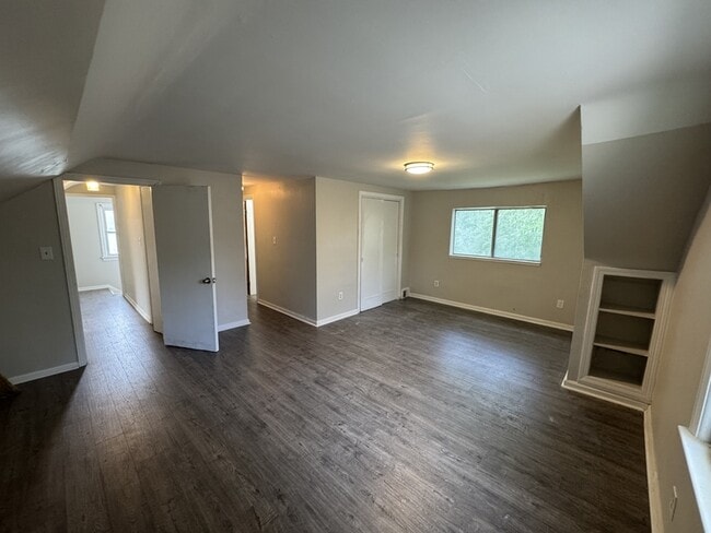 Building Photo - 18801 Invermere Ave