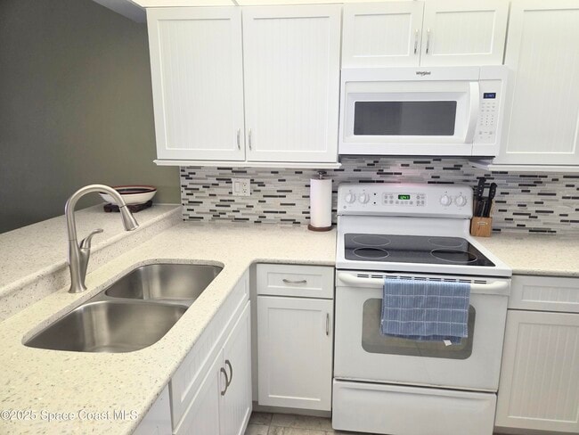 Building Photo - 3799 S Banana River Blvd