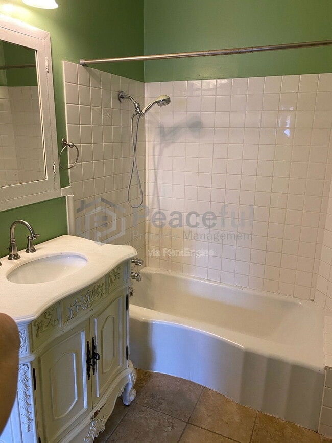 Building Photo - 215 N 215 W