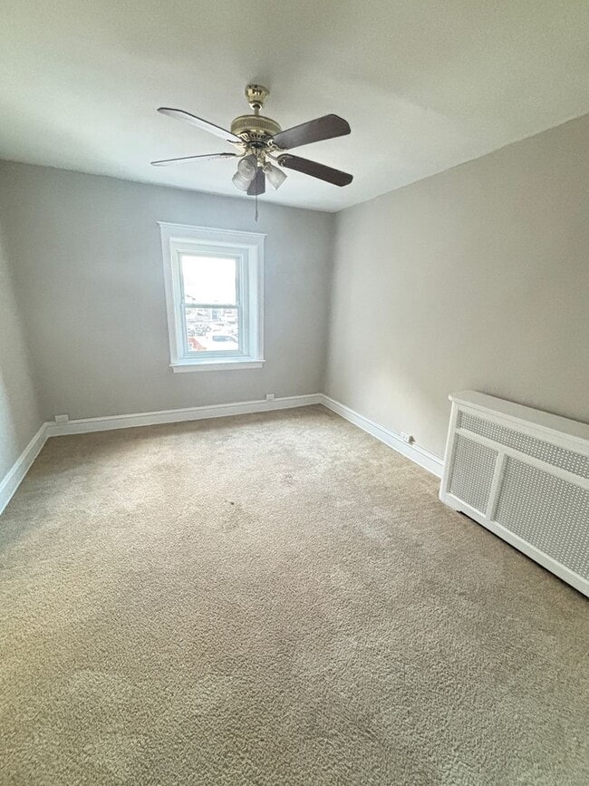 Building Photo - Spacious 3-Bedroom Apartment – 2nd Floor