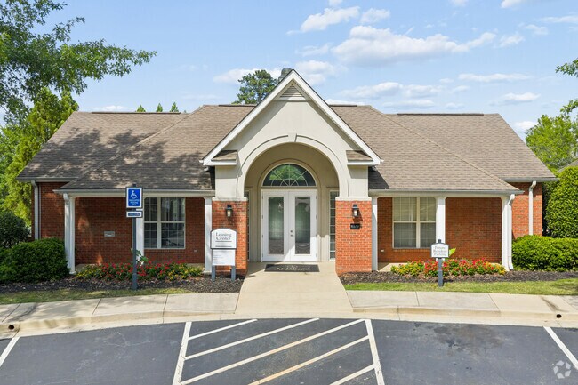 Building Photo - Ashford at Spring Lake