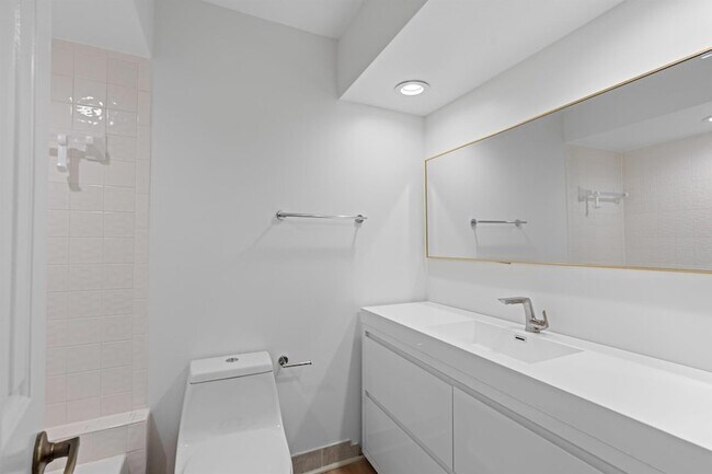 Building Photo - 1410 Ocean Dunes Cir