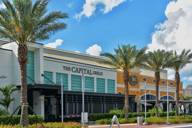 Building Photo - 3671 Parkridge Cir