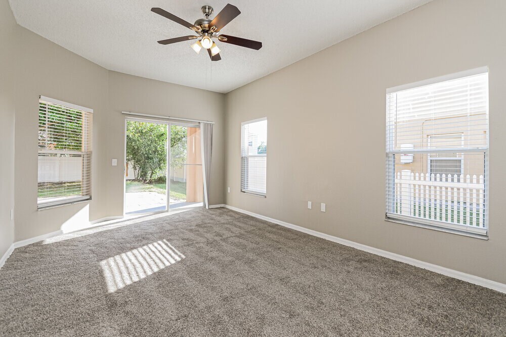 Building Photo - 204 Abbotsbury Dr