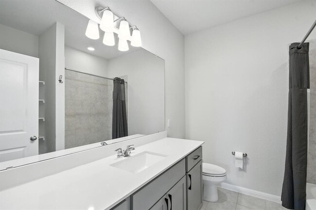 Building Photo - 410 Watercourse Wy