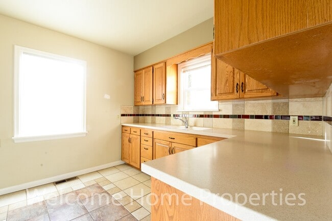 Building Photo - Great 3 Bedroom Home Close to WWU