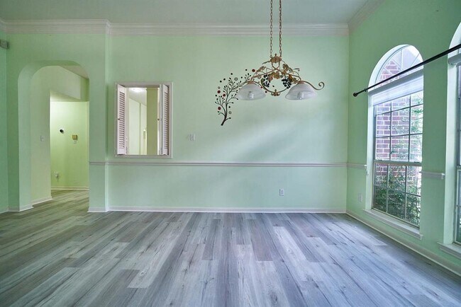 Building Photo - 4503 Oak Valley Dr