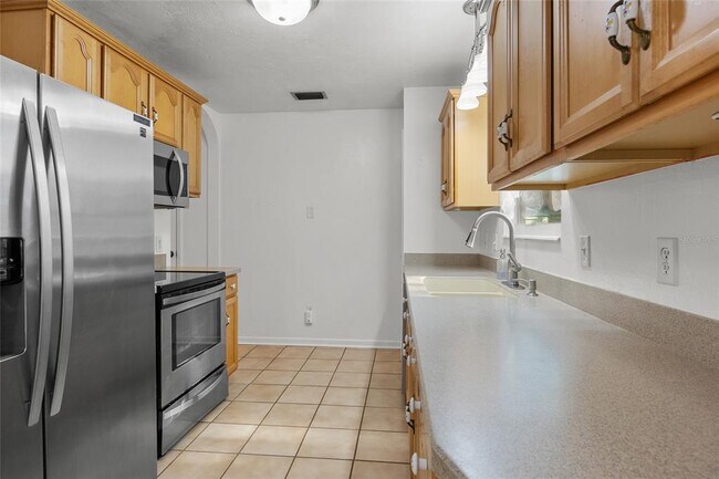 Building Photo - 4219 NW 30th Ter