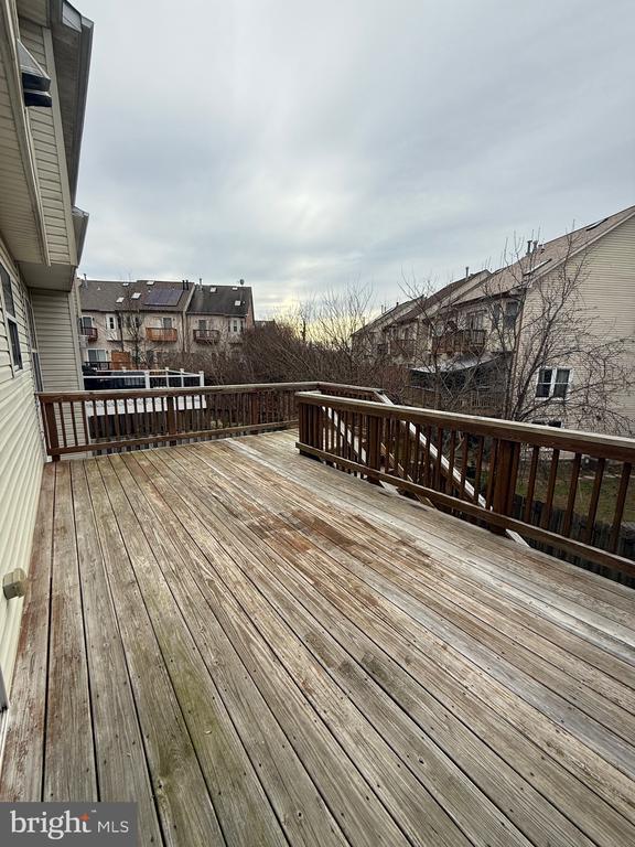 Building Photo - 402 Shaw Ct