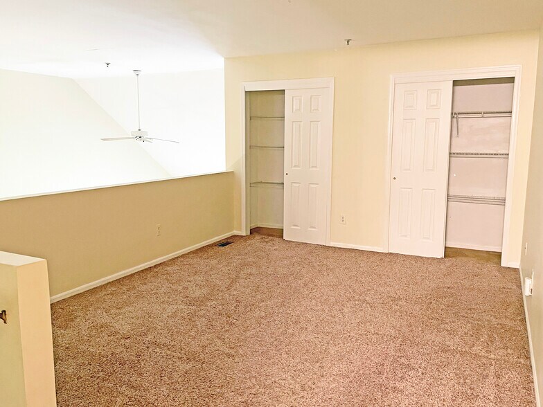 Building Photo - 12D Leva Dr