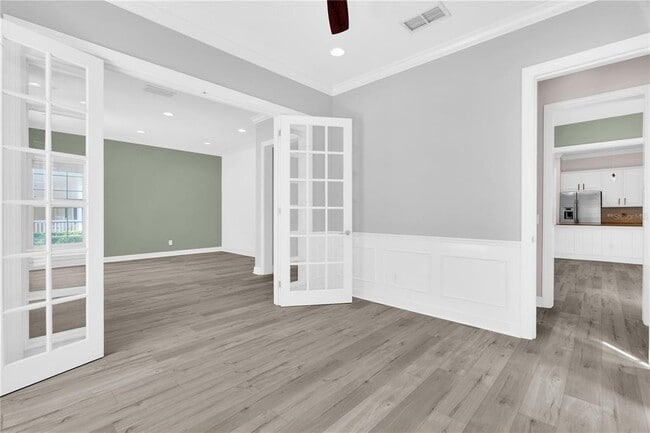 Building Photo - 1222 Roycroft Ave