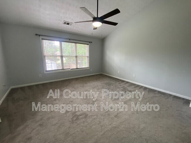Building Photo - 2758 Adair Trl