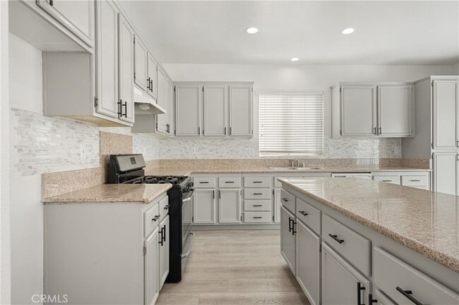 Building Photo - 5753 Doverton Way