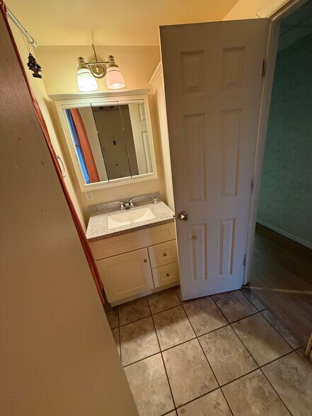 Building Photo - 412 Lafayette St