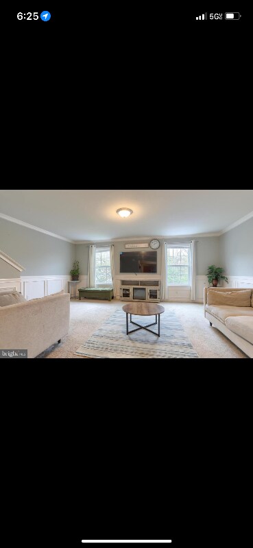 Building Photo - 33 Crooked Dr