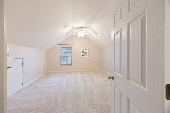 Building Photo - 5349 Deep Blue Ln