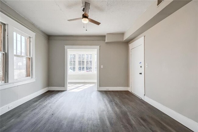Building Photo - 1445 Lucile Ave SW