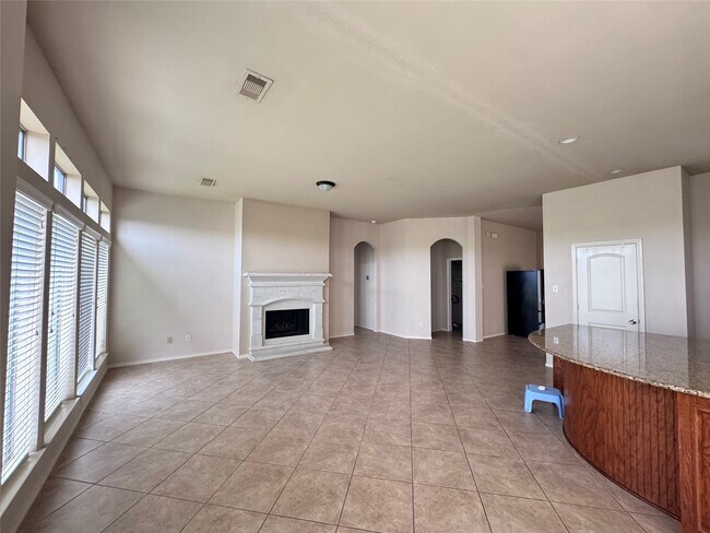 Building Photo - 22010 Rustic Canyon Ln