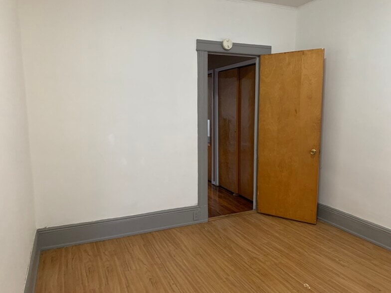 Building Photo - 7419 64th Ln