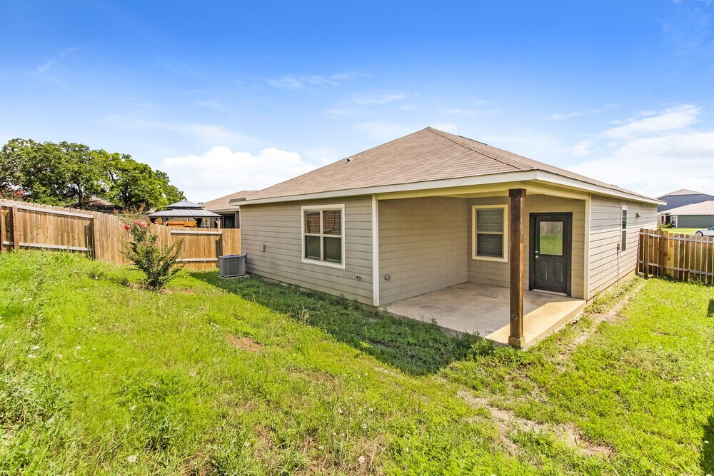 Building Photo - 14333 Wrangler Wy