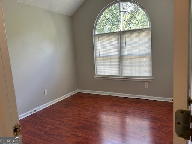 Building Photo - 632 N Fairfield Dr