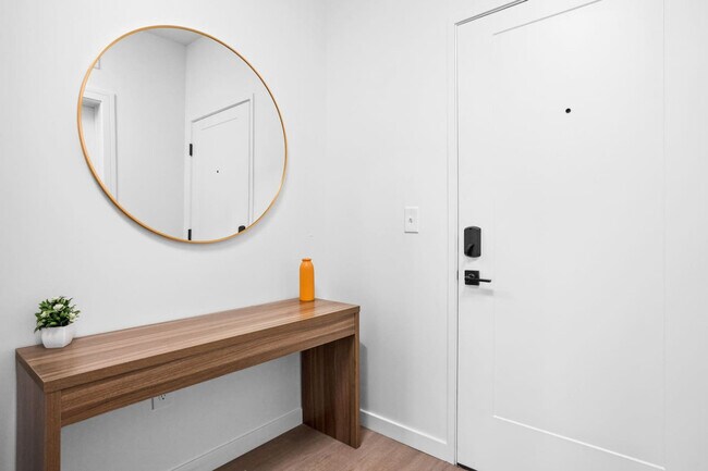 Building Photo - 421 N Pennsylvania St