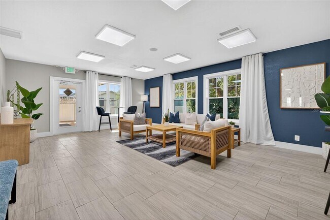 Building Photo - 612 Bass Ct