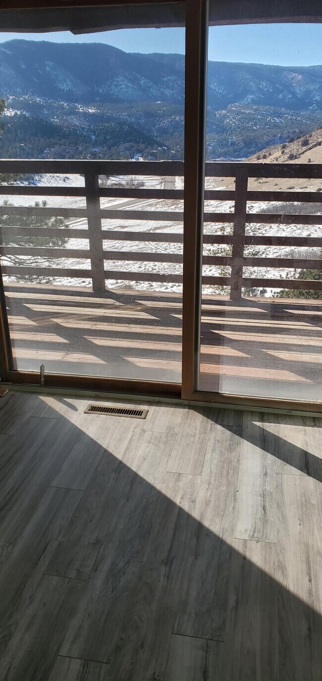 Building Photo - 4555 Sentinel Rock Terrace