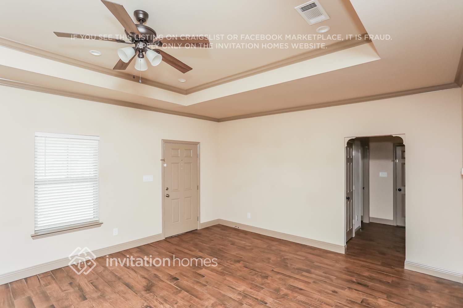 Building Photo - 405 E Aimee St