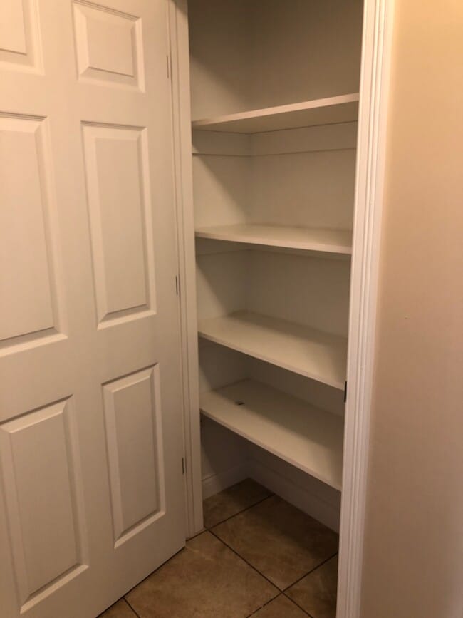 Building Photo - 38280 North Ln