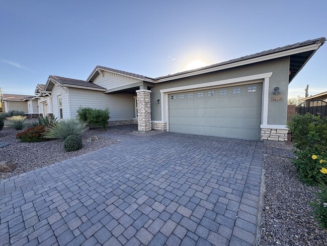 Building Photo - Dove Mountain 4 bedroom with Den 3,277 sq ...