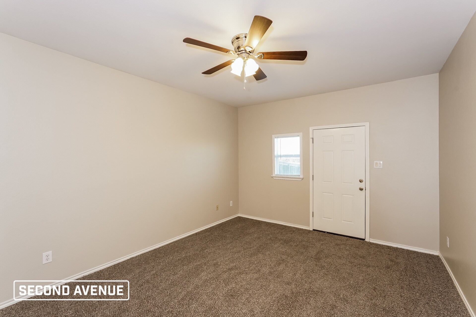Building Photo - 204 Freedom Trl