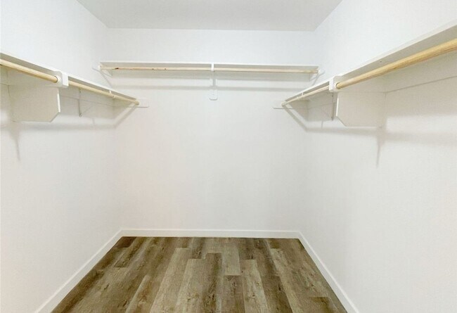Building Photo - Charming 4bd 2ba in Silo School District
