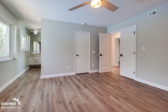 Building Photo - Stunningly Updated 3Bdm 2Ba Home Nearby Lake Murray!