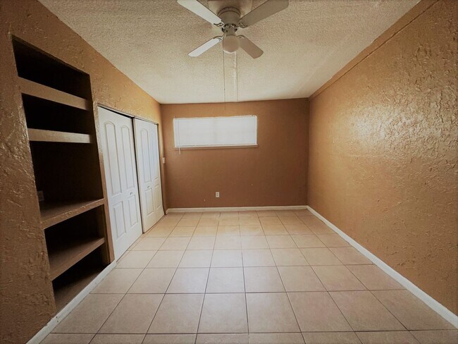 Building Photo - Lovely 3 bedrooms 1 bath single-family home located in Orlando FL!