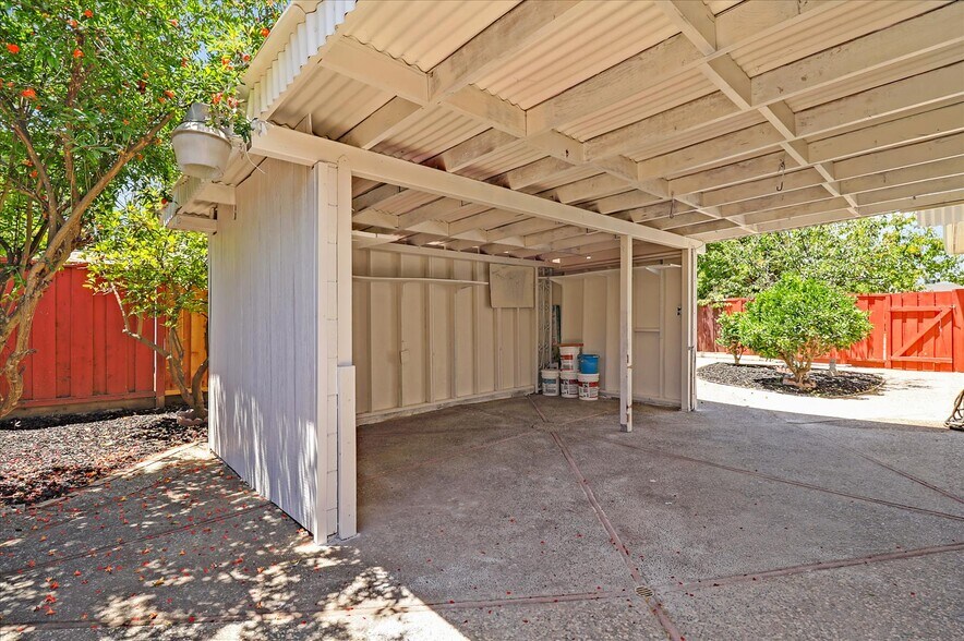 Building Photo - 33775 SINSBURY WAY