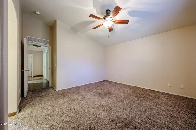 Building Photo - 11761 W Dos Rios Dr