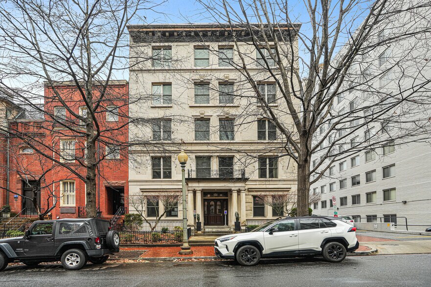 Building Photo - 2007 O St NW